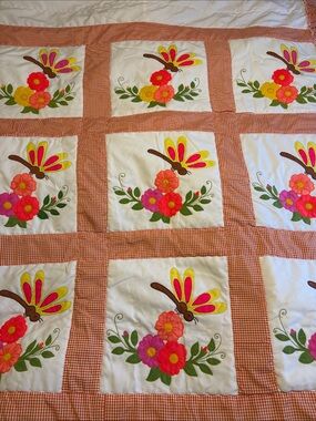 Vintage Floral Butterfly Patchwork Twin Size Quilt/Bedspread